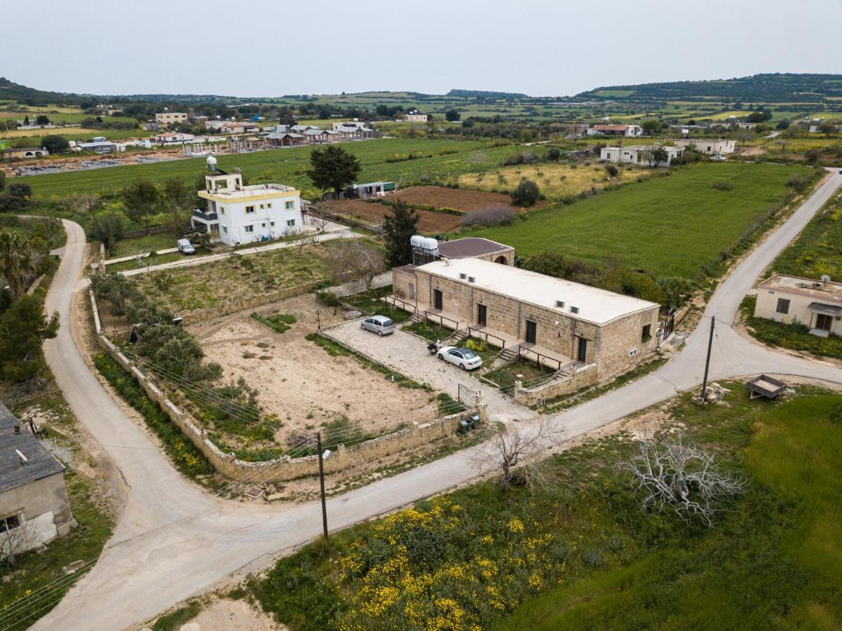 Revakli Ev Guest House Rizokarpaso Esterno foto